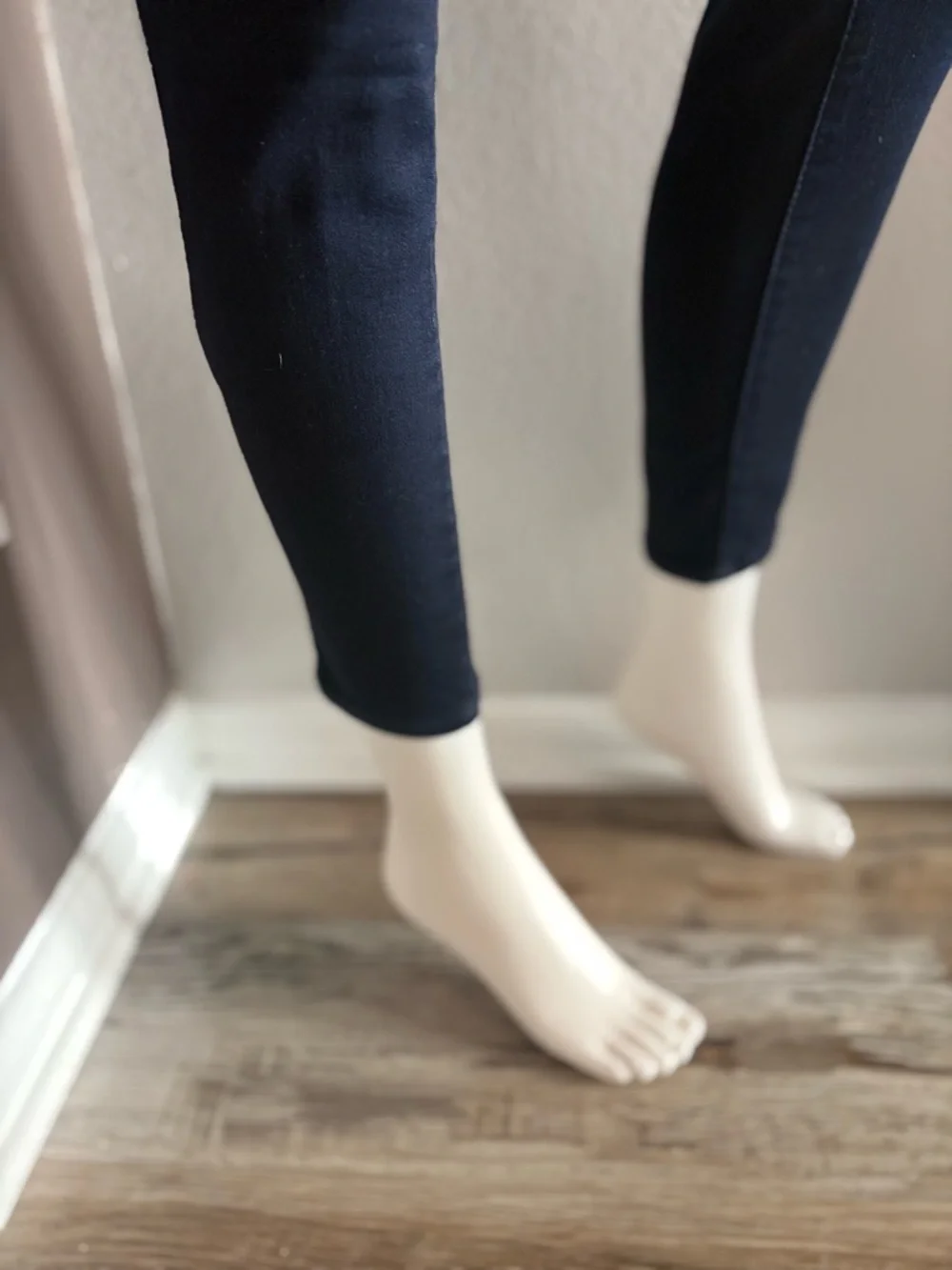 1822 Denim Dark Navy Cropped Slim Ankle Jeans - Picture 6 of 6